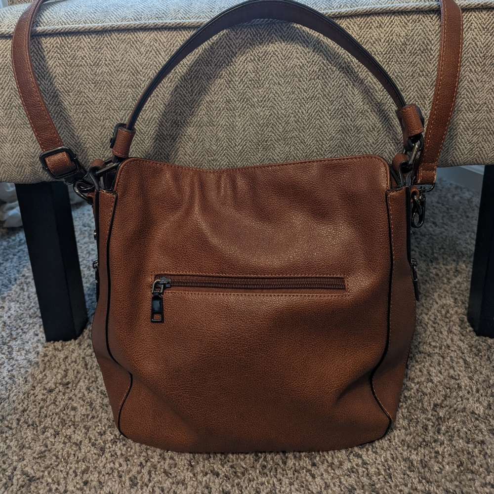 Realer Medium Hobo Bag Brown